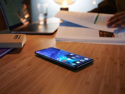 Layar Lengkung 3D OPPO Reno4 Pro Suguhkan Visual Manjakan Mata