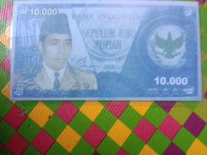 Misteri Lafaz Allah di Uang Ciptaan Mister Sutarman