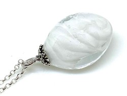 Bukan dari Permata, Liontin dan Cincin Cantik Ini Terbuat dari ASI