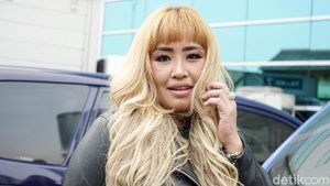 Pinkan Mambo Kembali Bangkit Usai Terlilit Utang dan Nyaris Bunuh Diri