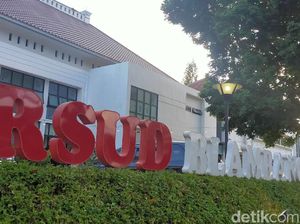 Empat Nakes Positif COVID-19, Ruang Operasi RSUD Blambangan Ditutup Sepekan Empat Nakes Positif COVID-19, Ruang Operasi RSUD Blambangan Ditutup Sepekan