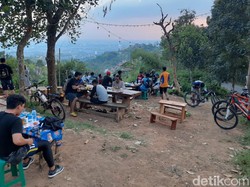 Gowes ke Dago, Cobalah Rute Warung Nangka dan Lihat Bandung di Ketinggian