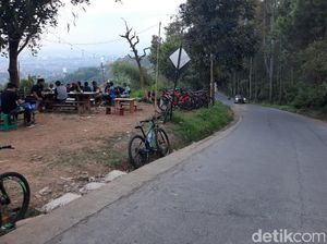 Potret Warung Nangka, Destinasi Gowes di Dago Atas Bandung Potret Warung Nangka, Destinasi Gowes di Dago Atas Bandung
