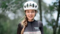 7 Foto Tung Pang, Pesepeda dari Thailand yang Dijuluki Netizen Sexy Goweser