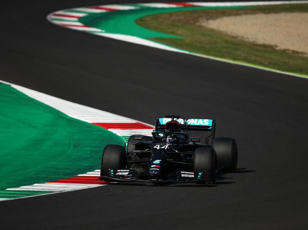 Kualifikasi F1 GP Tuscan: Lewis Hamilton Rebut Pole