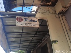 Pelaku Bakar Diri dan Toko Roti Trubus Yogya Ternyata Sudah Dipecat