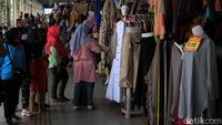 Suasana di JPM Tanah Abang H-1 Jelang Jakarta PSBB Total