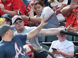 Potret Viral Lolos dari Sial dan Maut yang Sangat Dekat