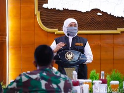 Daripada PSBB, Khofifah Pilih Pembatasan Sosial Berskala Mikro di Jatim