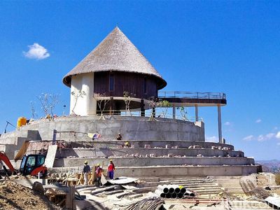 Intip Pembangunan Puncak Waringin Labuan Bajo