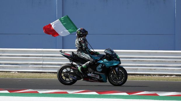 MotoGP San Marino 2020 MotoGP rider Franco Morbidelli of Italy celebrates after winning the San Marino Motorcycle Grand Prix at the Misano circuit in Misano Adriatico, Italy, Sunday, Sept. 13, 2020. (AP Photo/Antonio Calanni)