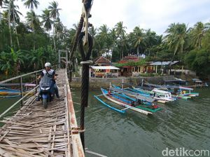 Teluk Pangpang Banyuwangi Jadi Kawasan Ekosistem Esensial