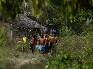Mengapresiasi Penjaga Hutan dengan Adanya Jaminan dari Negara Mengapresiasi Penjaga Hutan dengan Adanya Jaminan dari Negara