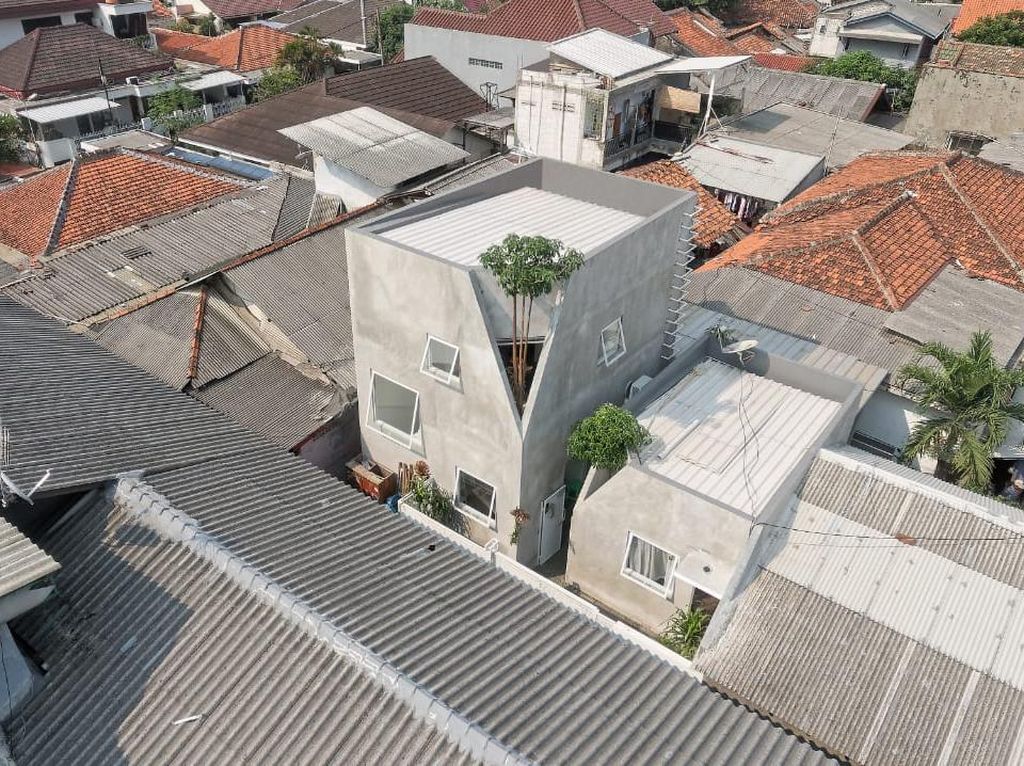 Kisah di Balik Rumah Mungil di Gang Sempit Cipulir yang Mendunia Kisah di Balik Rumah Mungil di Gang Sempit Cipulir yang Mendunia