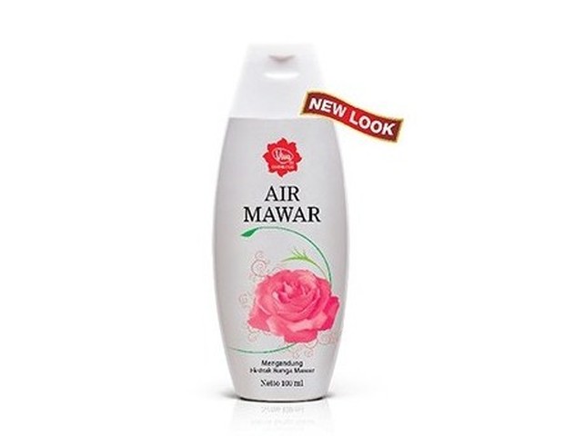 Produk air mawar dari Viva Cosmetics yang best seller dan jadi favorit banyak wanita untuk bermakeup.