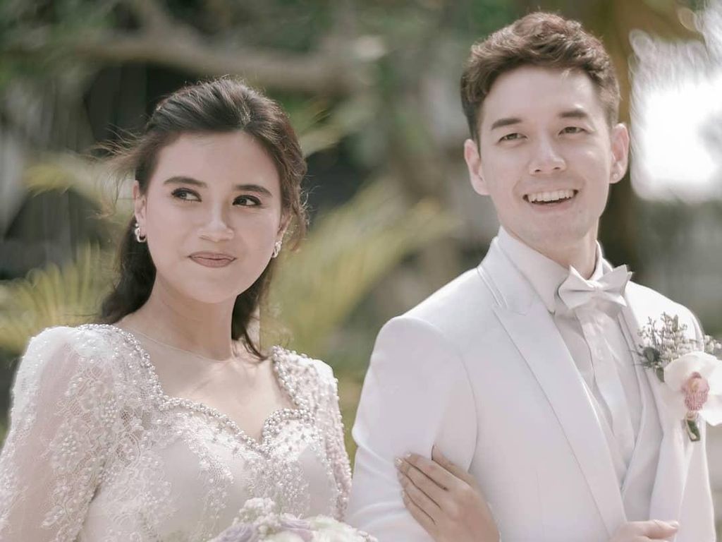 Hati-hati! Audi Marissa akan Laporkan yang Fitnah Dirinya Hamil di Luar Nikah Hati-hati! Audi Marissa akan Laporkan yang Fitnah Dirinya Hamil di Luar Nikah