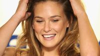 Ini Bar Refaeli, Supermodel Israel yang Dihukum karena Mangkir Bayar Pajak