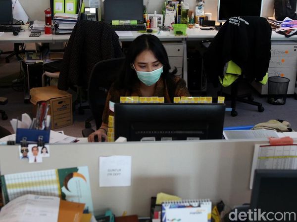Begini Suasana 25% Kapasitas Pegawai saat PSBB Ketat Jakarta