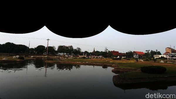 Begini Suasana TMII saat PSBB Total Diterapkan di Jakarta