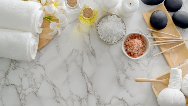 mandi menggunakan garam epsom adalah salah satu cara memulihkan tubuh setelah berolahraga