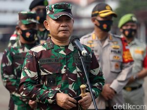 Pangdam Jaya: Yang Kritik TNI Turunkan Baliho HRS Tak Tahu Ceritanya Pangdam Jaya: Yang Kritik TNI Turunkan Baliho HRS Tak Tahu Ceritanya