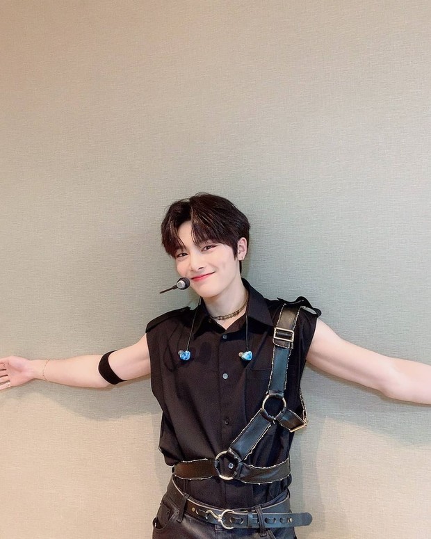 tahun 2013 maknae dari ‘Stray Kids’ ini memiliki mimpi yang meramalkan masa depannya sebagai idol.