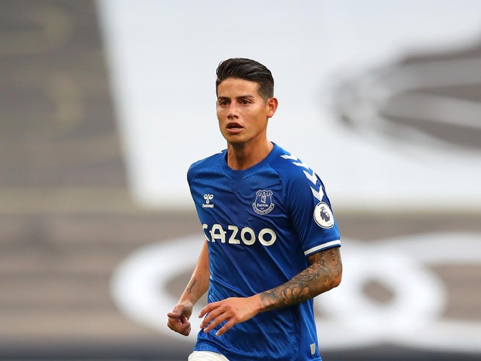 LONDON, ENGLAND - SEPTEMBER 13: James Rodriguez of Everton in action during the Premier League match between Tottenham Hotspur and Everton at Tottenham Hotspur Stadium on September 13, 2020 in London, England. (Photo by Catherine Ivill/Getty Images)