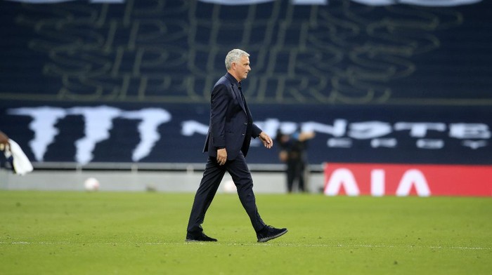 Tottenhams manager Jose Mourinho leaves the field after the English Premier League soccer match between Tottenham Hotspur and Everton at the Tottenham Hotspur Stadium in London, Sunday, Sept. 13, 2020. (Adam Davy/Pool via AP)