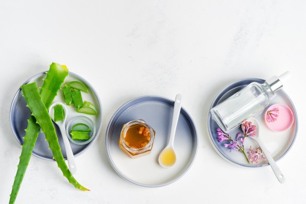 masker alami/freepik.com memakai masker alami