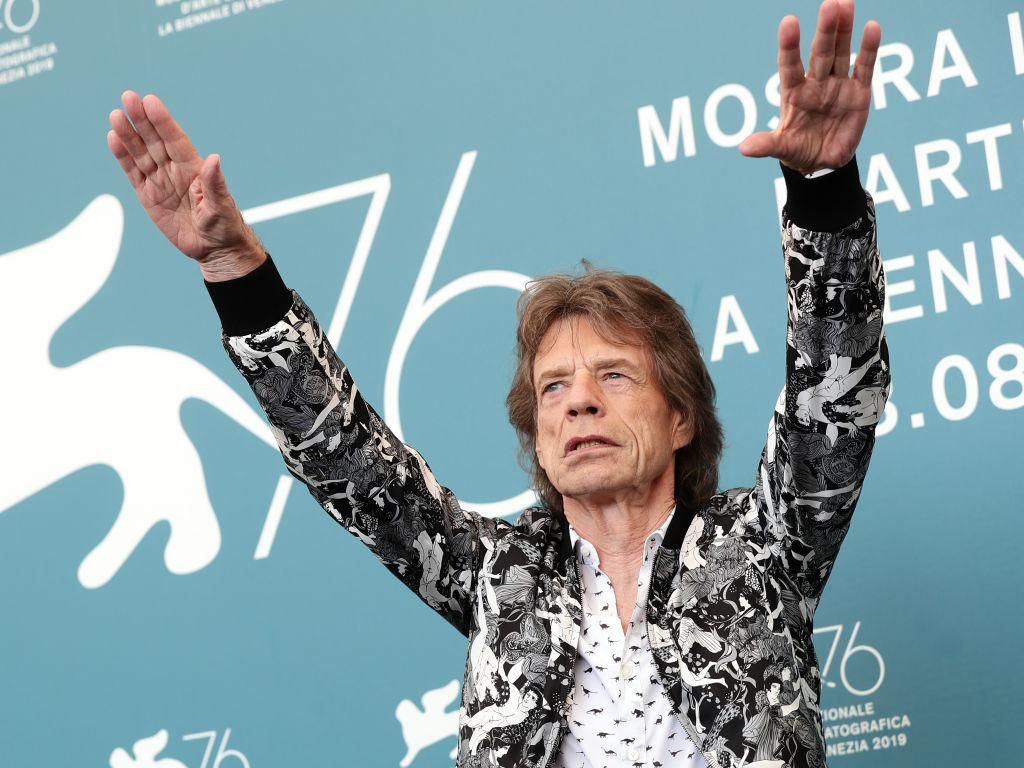 Dua Rocker Mick Jagger dan Dave Grohl Kolaborasi Bikin Lagu soal Pandemi