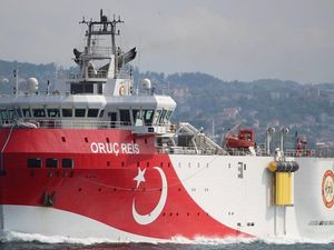 Bersitegang dengan Yunani, Turki Tarik Kapalnya dari Perairan Sengketa