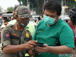 Seorang Dokter di Blitar Protes Saat Terjaring Operasi Yustisi