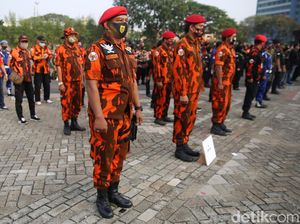 Pemuda Pancasila Minta Politikus PDIP Junimart Jangan Asal Ngomong Pemuda Pancasila Minta Politikus PDIP Junimart Jangan Asal Ngomong
