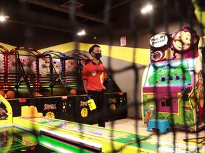 Pemkot Bandung Tutup Area Bermain Anak di Dalam Kafe Pemkot Bandung Tutup Area Bermain Anak di Dalam Kafe