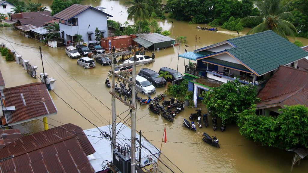 Potret Ketinggian Banjir di Putussibau Kalimantan Barat