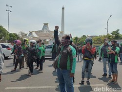 Geruduk Kantor Gubernur Jatim, 1.000 Driver Ojol Suarakan Tuntutan