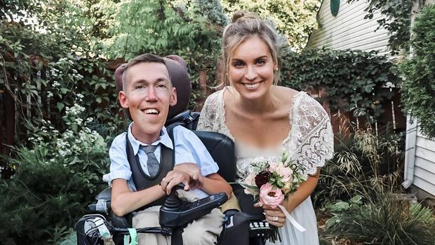 Hannah Aylward dan Shane Burcaw