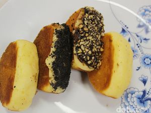 KFC Jualan Pukis hingga Bakery Jadul yang Tetap Eksis