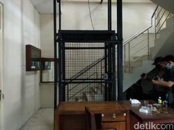 Lift yang Dinaikinya Jatuh, Ketua DPRD DIY Patah Tulang Kaki