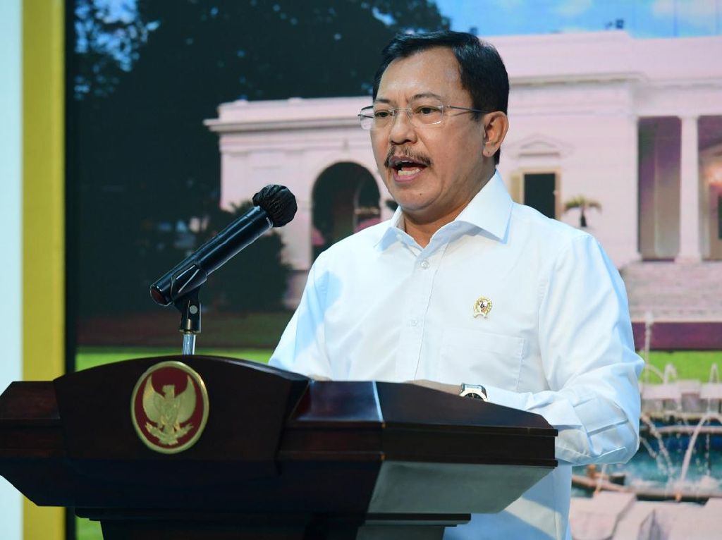 Terawan Perintahkan Pemindahan 34 Set ICU dari Wisma Atlet ke RS UI Terawan Perintahkan Pemindahan 34 Set ICU dari Wisma Atlet ke RS UI
