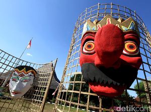 Potret Pagelaran Seni Rupa Tradisi di Tengah Pandemi Potret Pagelaran Seni Rupa Tradisi di Tengah Pandemi