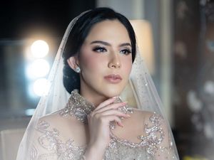 Foto: Mewahnya Pertunangan Sally Adelia, Sahabat Nia Ramadhani di Girl Squad Foto: Mewahnya Pertunangan Sally Adelia, Sahabat Nia Ramadhani di Girl Squad