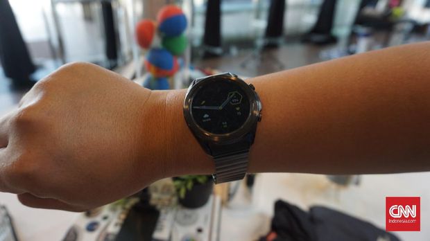 Samsung Galaxy Watch 3 smartwatch jam pintar