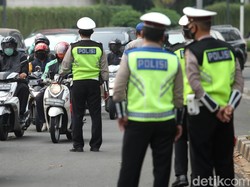 Video Pria Ini Emosi Terjaring Operasi Masker: Tak Ada Corona Itu!