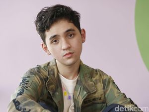 Cerita Syahravi Putuskan Jadi Musisi Cerita Syahravi Putuskan Jadi Musisi