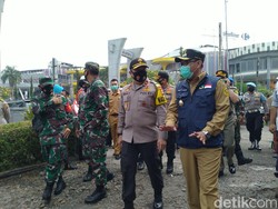 Tinjau Razia Masker, Wakapolda Jabar Bicara Kebiasaan Orang Jepang