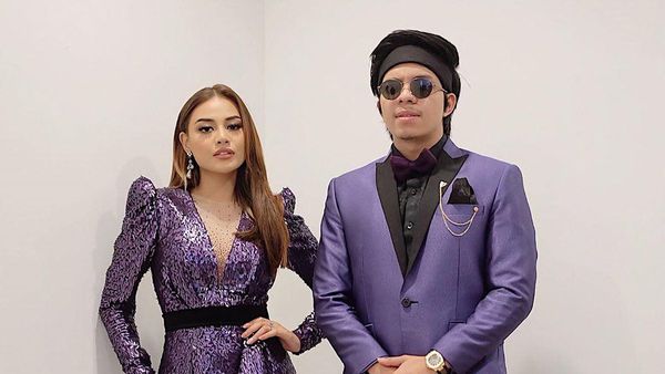 8 Foto Kompak Atta Halilintar & Aurel dengan Pakaian Senada, Bak Prewedding