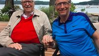 Akrabnya Bill Gates dan Ayah Tercinta yang Meninggal Dunia