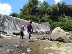 Wisata Magelang yang Tengah Ngehit di Pegowes, Grojogan Kapuhan