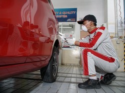 Kinclong Terus, 4 Tips Merawat Bodi Mobil Selama PSBB